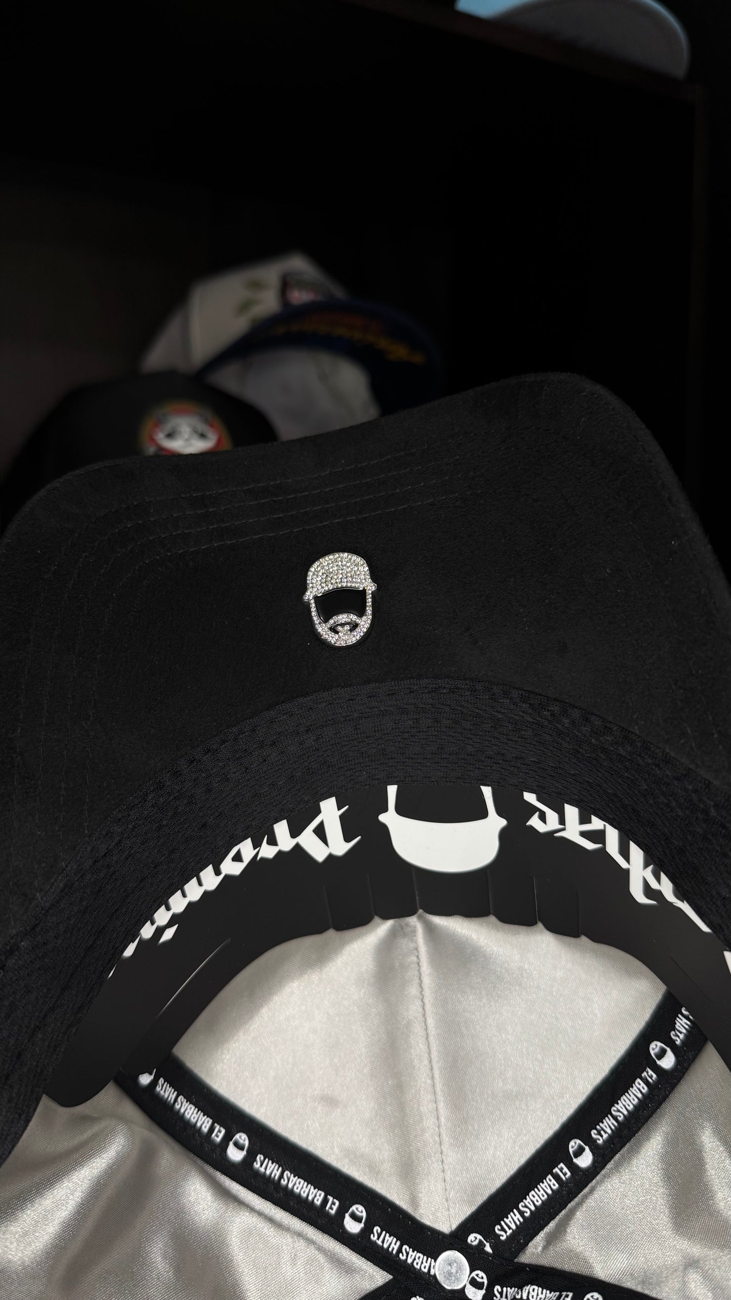 BARBAS HATS “77”