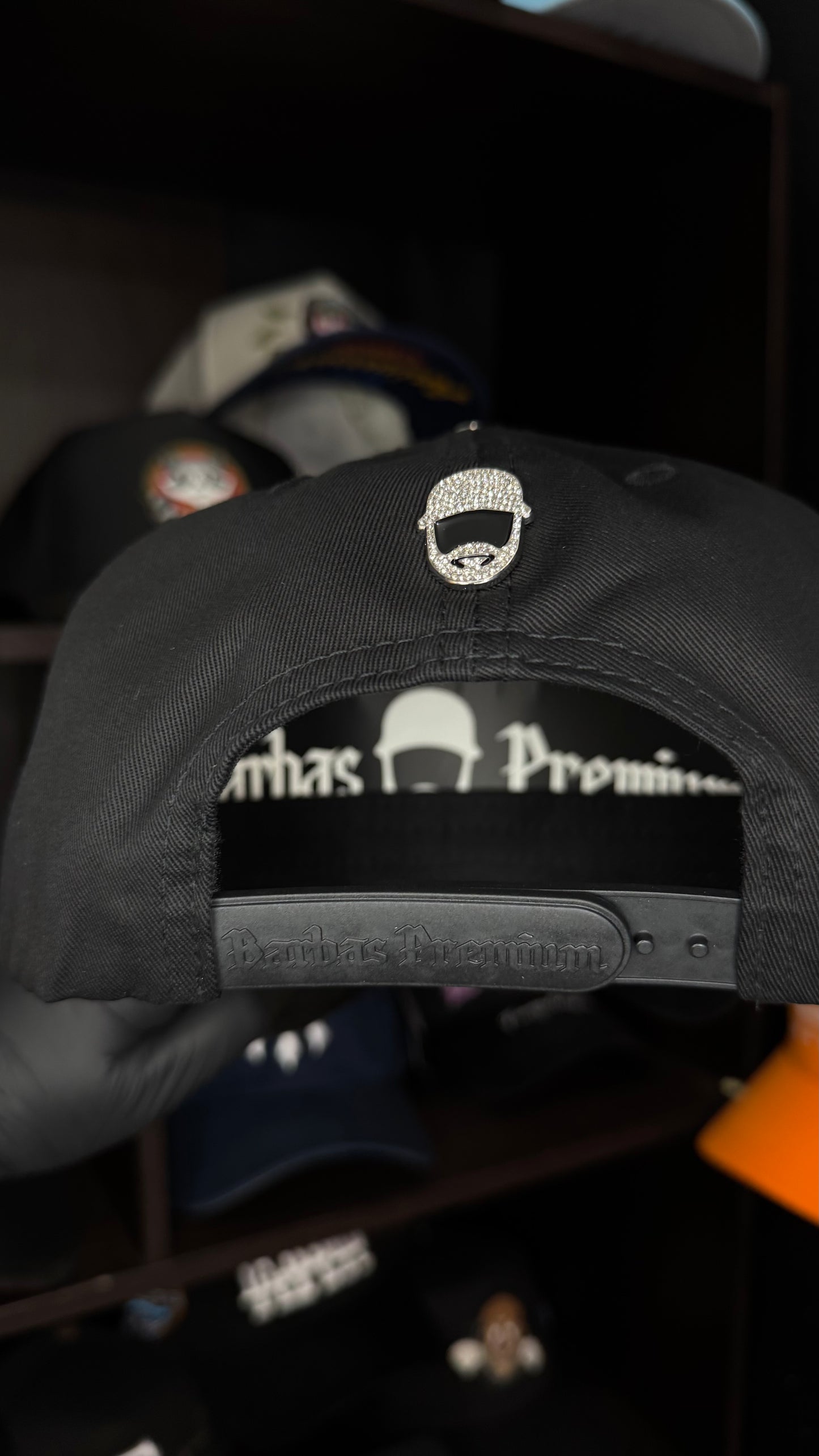 BARBAS HATS “77”