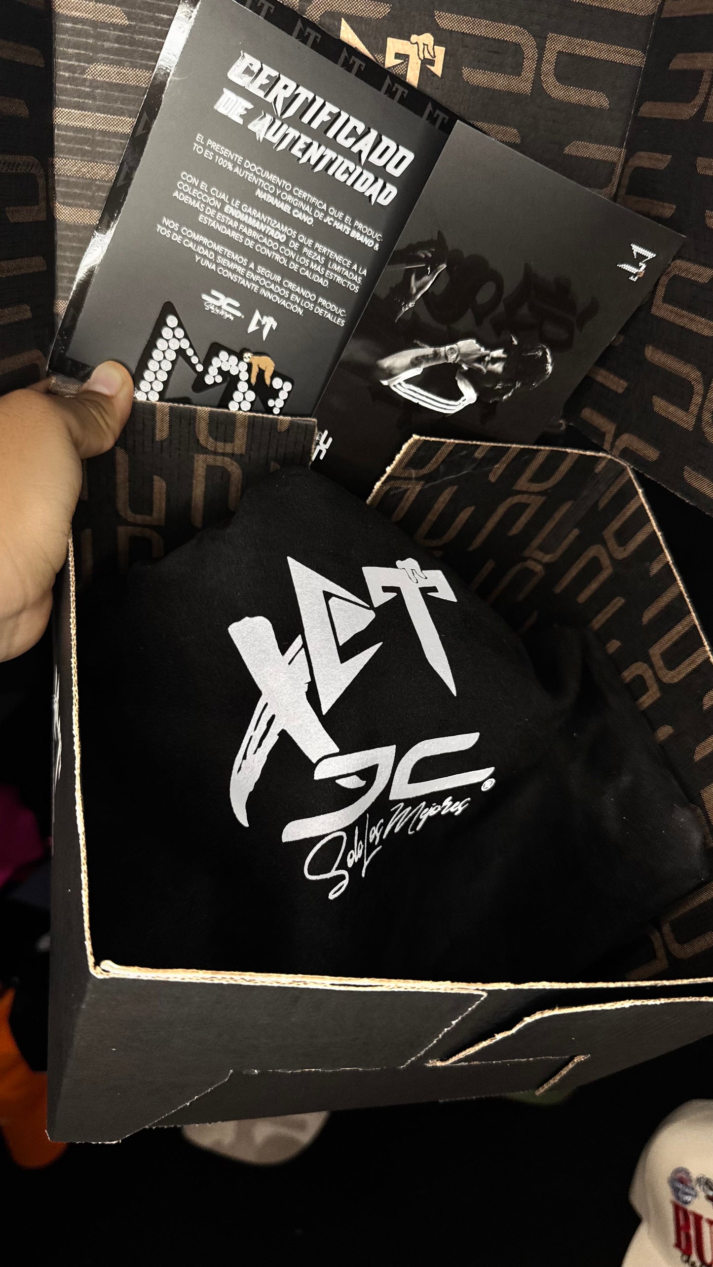 JC HATS ENDIAMANTADO