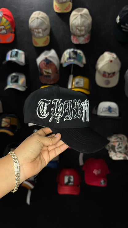 31 HATS CRISTALS  INCLUYE LLAVERO Y CERTIFICADO