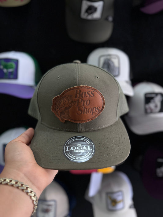 BASS PRO SHOPS
